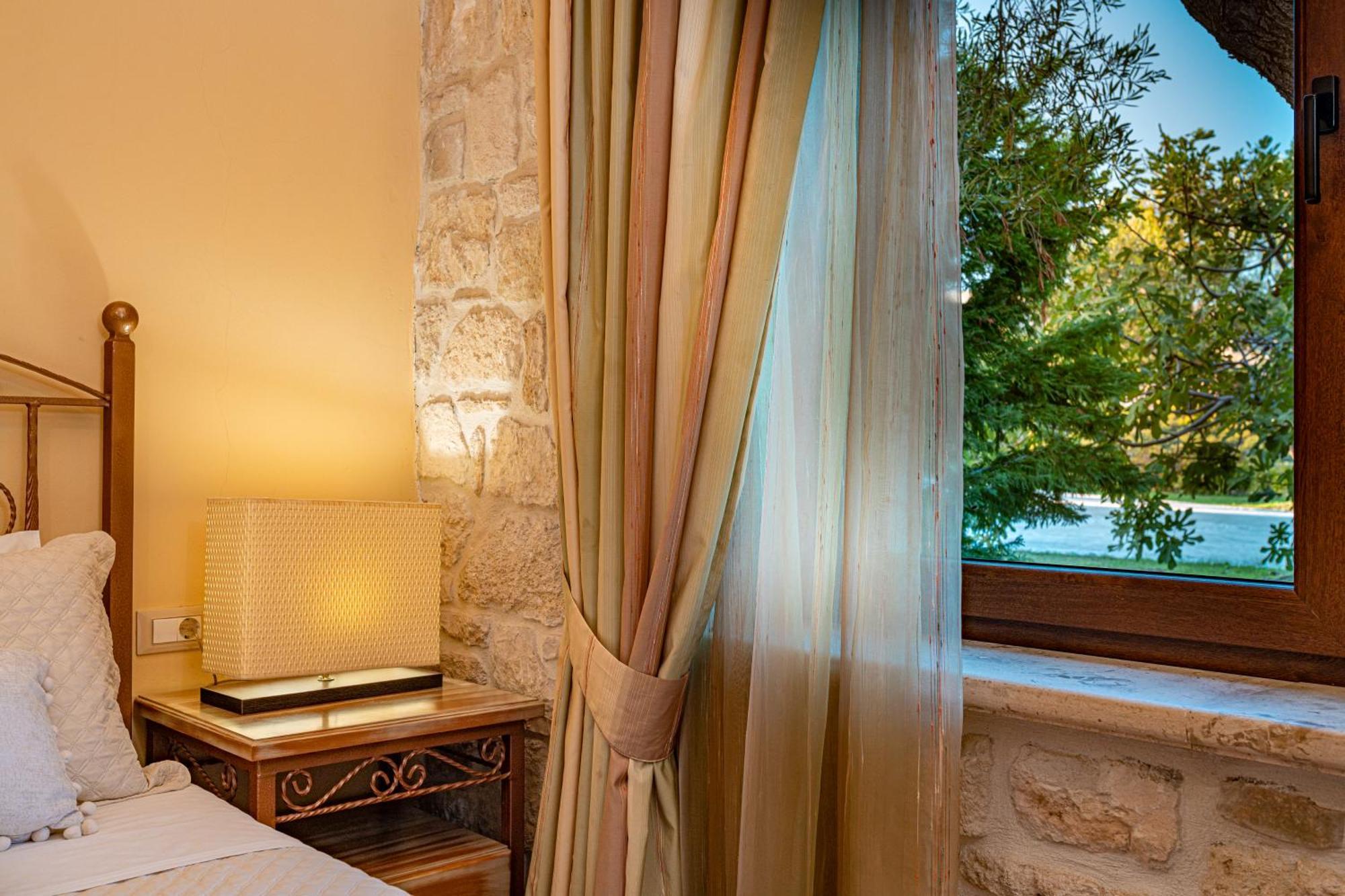Kymaros Villas Keri 객실 사진